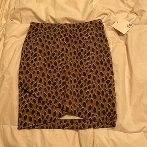 NEW WITH TAG NEVER WORN “So” Brown and Navy Dotted Pencil Skirt